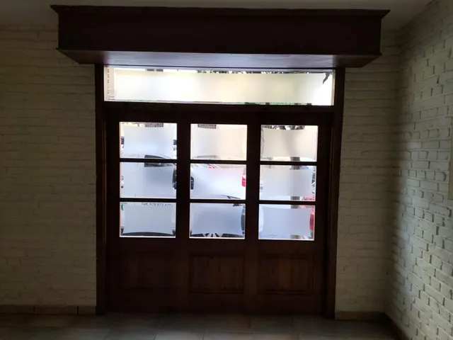EN VENTA LOCAL COMERCIAL CON INQUILINOS — 9