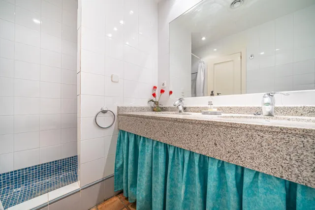 Exclusiva vivienda con jardín y piscina privada en Son Verí Nou — 12