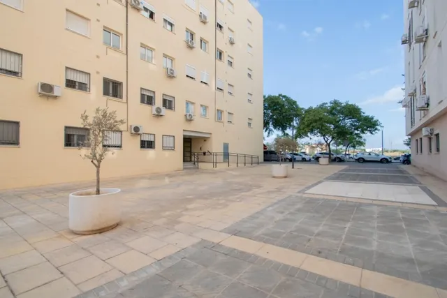 Magnifico piso en Tomares, en edificio Zalema con garaje y trastero !!! — 28