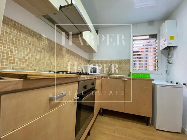 Para entra a vivir, un piso luminoso en  Barcelona ( Nou de Rambla ), — 24