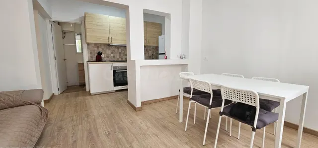 Se vende apartamento reformado de dos habitaciones en Costa  - foto 4