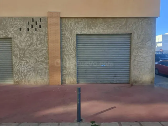 Local comercial en Venta en Oliva Valencia