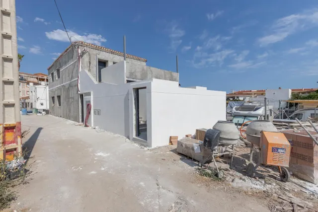 Estrena vivienda a 5 minutos de la playa en Castell de Ferro! — 32
