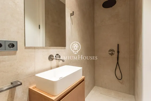 Espectacular y lujosa casa en venta en Teià — 45