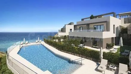 Elegante adosado de obra nueva con vistas al mar – Lagos / M - foto 5