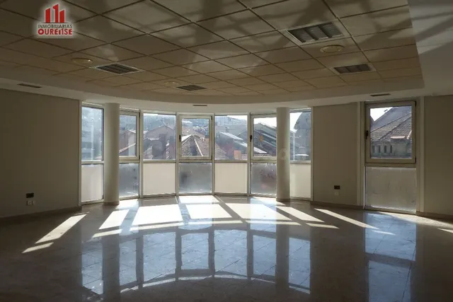 OFICINA EN PLENO CORAZÓN DE OURENSE