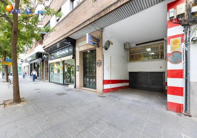 Ático en camino ronda junto a recogidas — 27