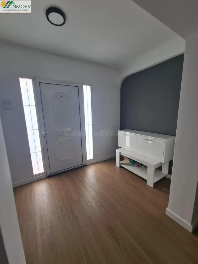 CHALET INDEPENDIENTE DE 202 M2 CON 4 habitaciones, 2 BAÑOS,  - foto 4