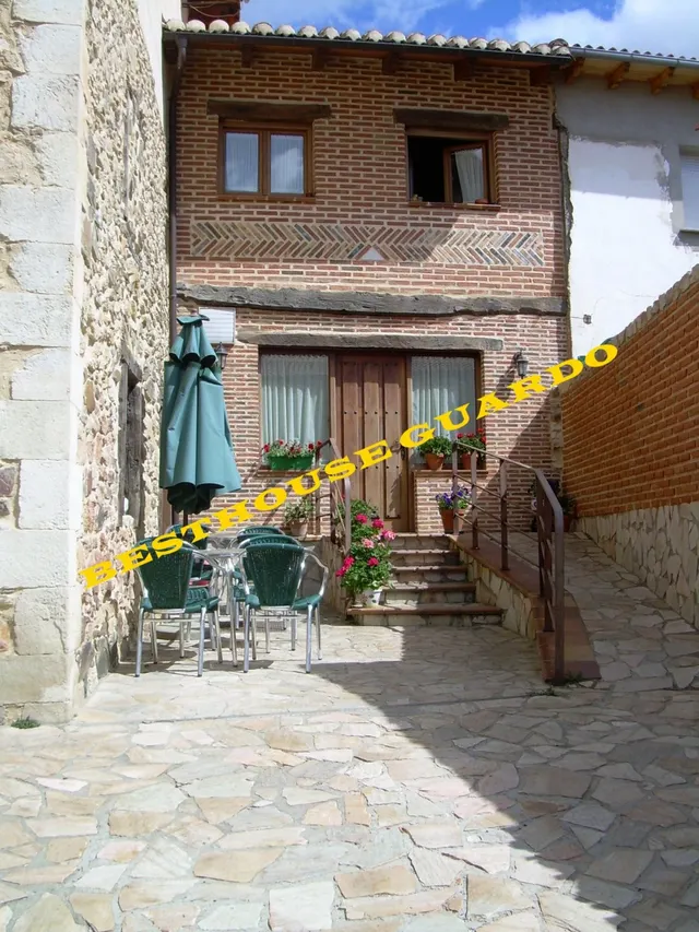 HOTEL RURAL TRES ESTRELLAS — 10