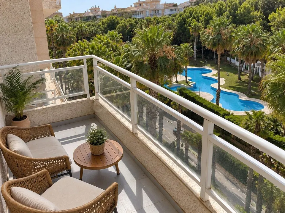 Apartamento de 2 dormitorios en campoamor