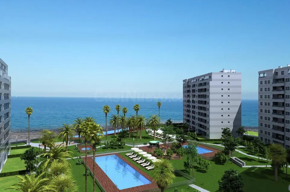Ático 3 habitaciones en venta - Villamartín-Las Filipinas
