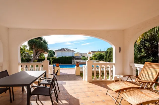 Villa con Vista al Mar en Venta en Pla del Mar en Moraira a  - foto 5