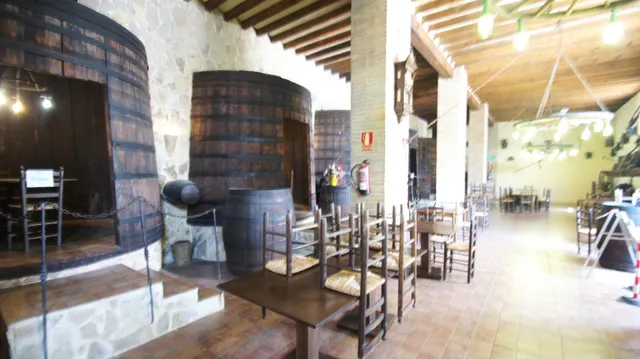 VENTA DE RESTAURANTE EN AUTOVIA ALICANTE-MADRID — 11