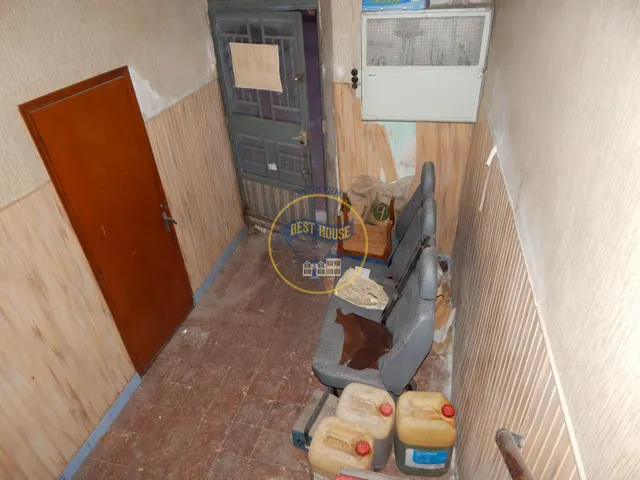 EDIFICIO A REFORMAR EN COCENTAINA. — 34