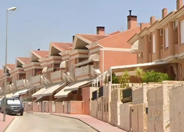 VENTA DE CASA EN MOLINA DE SEGURA - MURCIA - foto 3