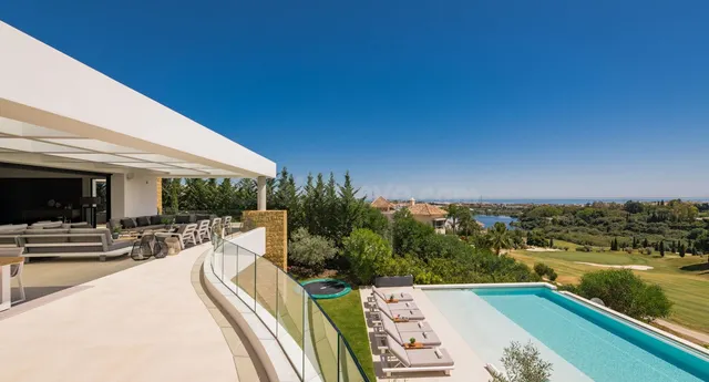 Chalet 5 habitaciones 701m² en venta - Costa del Sol