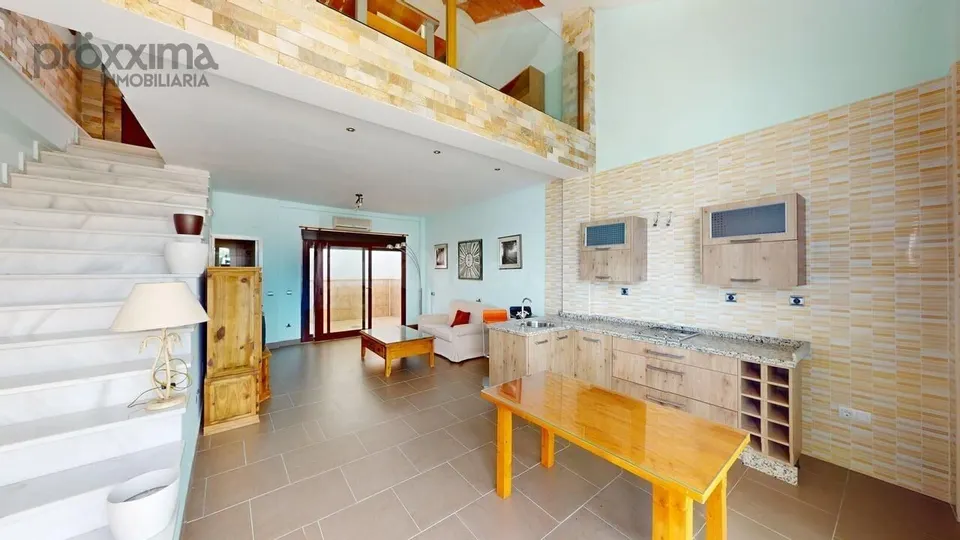 VIVIENDA CON CARÁCTER + LOCAL EN EL GARROBO