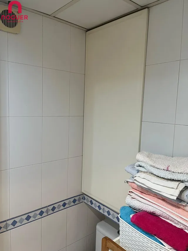 PISO ZONA ZOCO DE CUATRO DORMITORIOS , DOS BAÑOS , TERRRAZA Y  ASCENSOR — 42