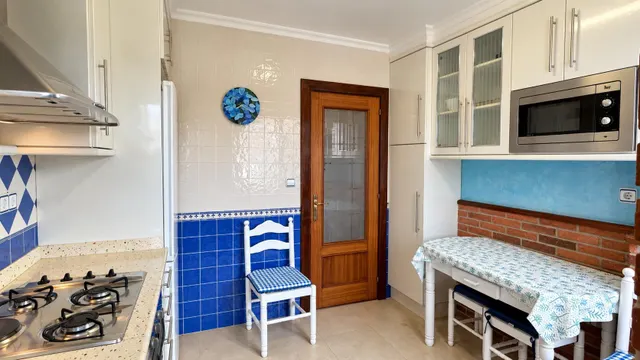 PISO CON GARAJE CERRADO EN EL CENTRO DE COMILLAS — 15