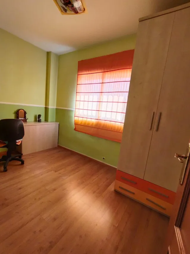 ESTUPENDA VIVIENDA EN URBANIZACIÓN VALL DE LLIRIA — 18