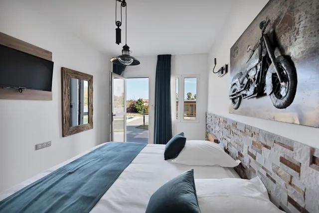 Chalet 16 habitaciones 845m² en venta - Riviera del sol — 47