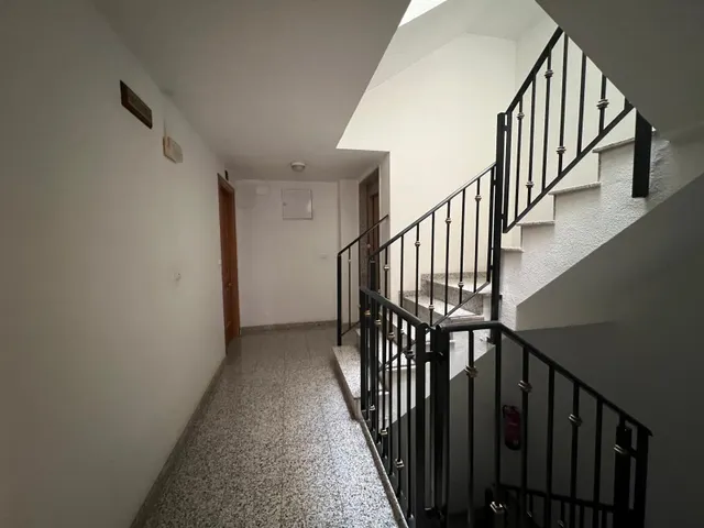 Piso en Venta con Vistas al Mar en Playa Levante, Santa Pola — 24