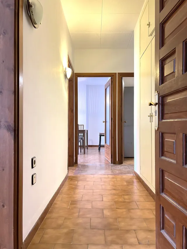Piso con encanto y gran potencial en el centro de Sant Pere Pescador — 11