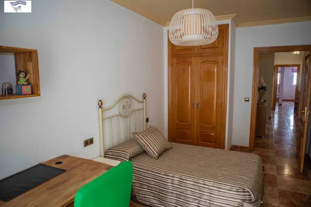 Amplia Vivienda Unifamiliar en San Pablo — 11
