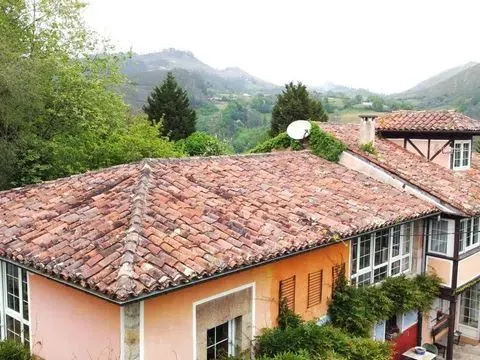 Casa con terreno en Mesariegos, Parres - foto 3
