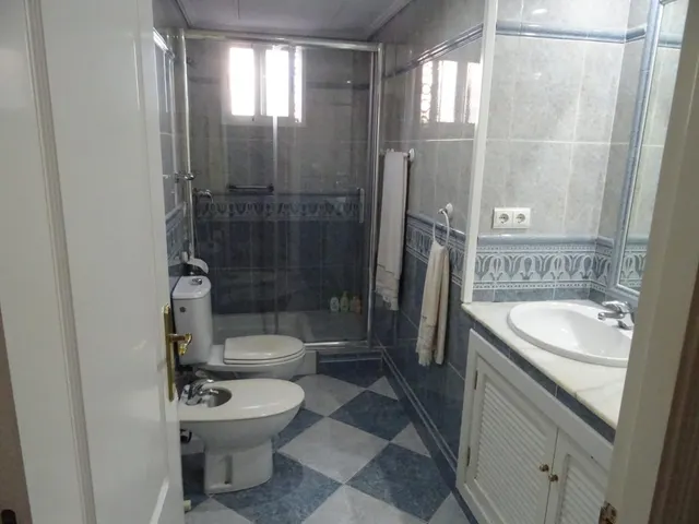 Casa o chalet independiente en carretera del aeropuerto — 22