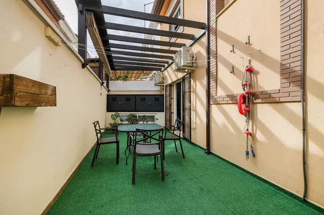 ¡Tu nuevo hogar te espera en Churriana de la Vega! Casa adosada con patio, garaje y futura parada de metro a pocos pasos. — 30