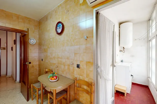 ¡Amplia  vivienda y todo exterior y en esquina en el Paseo Alfonso XIII! - Cartagena — 8