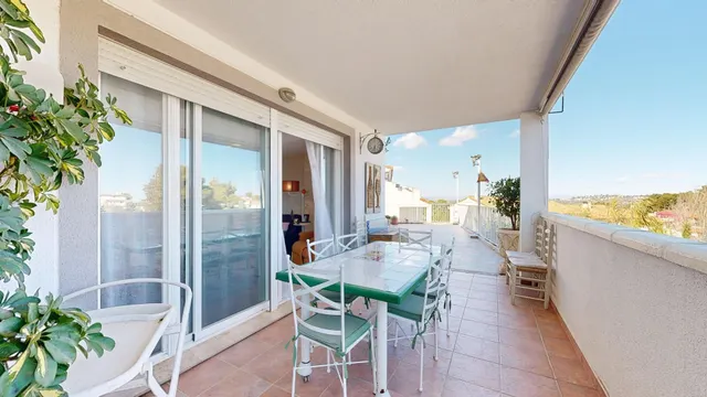 CHALET ADOSADO EN TURIS — 2