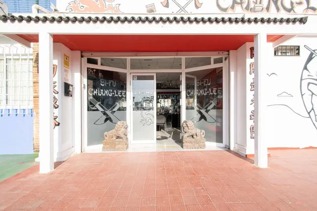 Magnifico local comercial en San Juan de Aznalfarache, Barri - foto 3