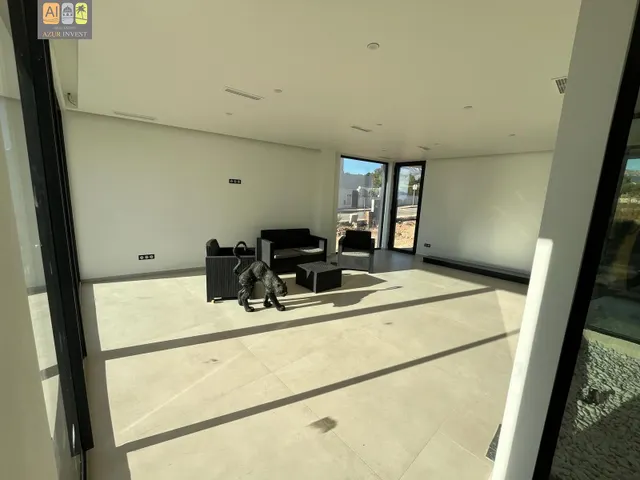 obra nueva — 9
