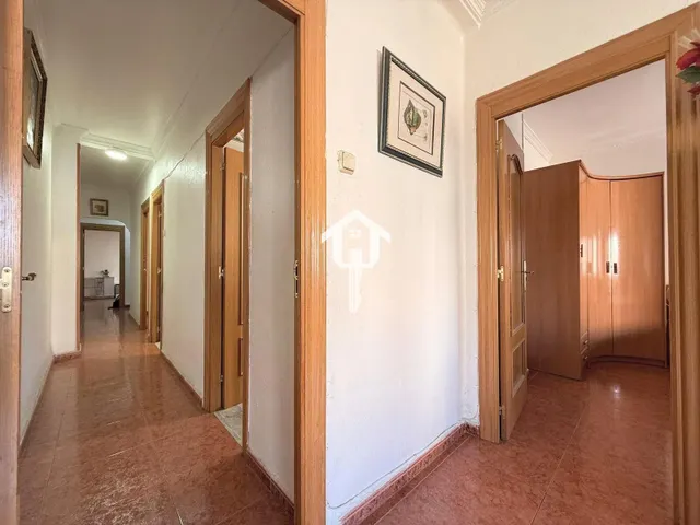 Piso en venta en Alicante. zona de campoamor, 75m2, 3 habitaciones, 1 bajo, cuarta planta sin ascensor — 26