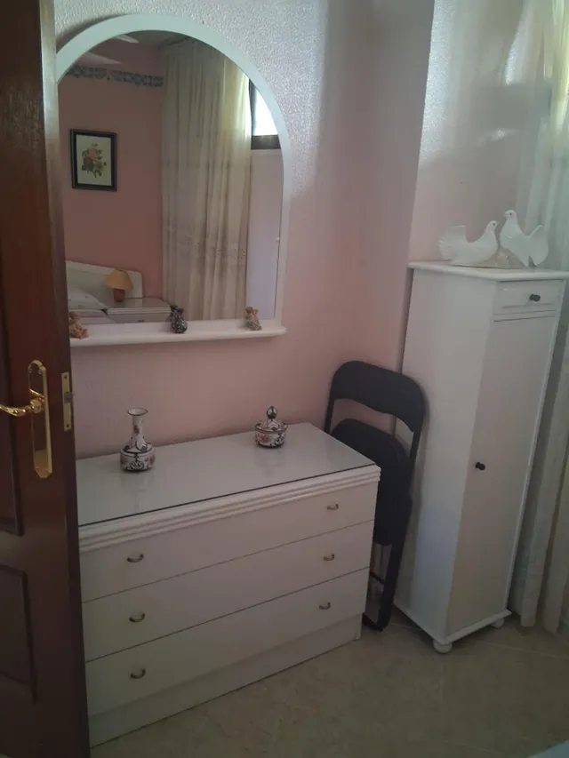 Vivienda de 3 dormitorios y 2 baños, con parking y piscina, a 300 m de la playa en rincón de loix llano — 17