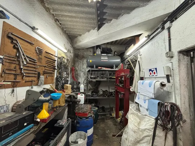 Taller de coches en San Blas - foto 5