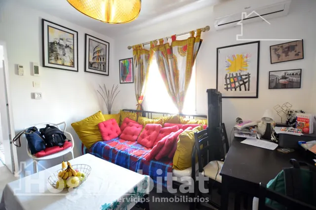 REFORMADO Y ACOGEDOR CON TERRAZA - foto 3