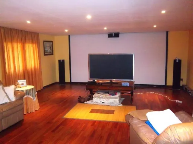 Chalet individual 5 hab. en Vilafortuny. Parcela 1.500 m2. Piscina. — 3