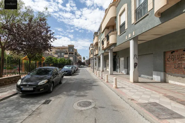 Oportunidad en Atarfe, local de origen de 222m2 — 11