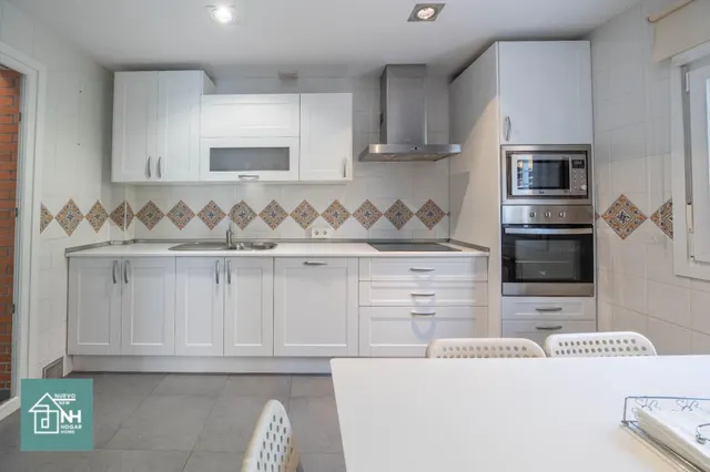 Elegante vivienda con piscina, chimenea y  jardín privado en Cortijo del Aire — 9