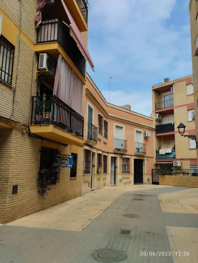 VENTA DE CASA ADOSADA EN PALMA DEL RÍO (CÓRDOBA) - foto 3