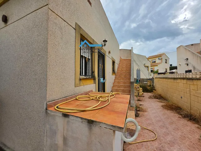 Chalet independiente de una planta y solárium en La Alberca, Polop — 17