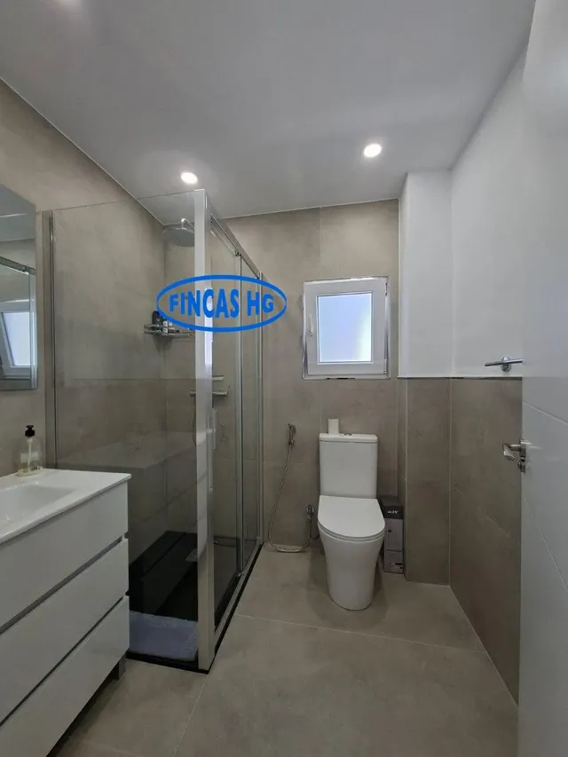 Vivienda reformada en Última Planta – Carolinas Bajas — 14