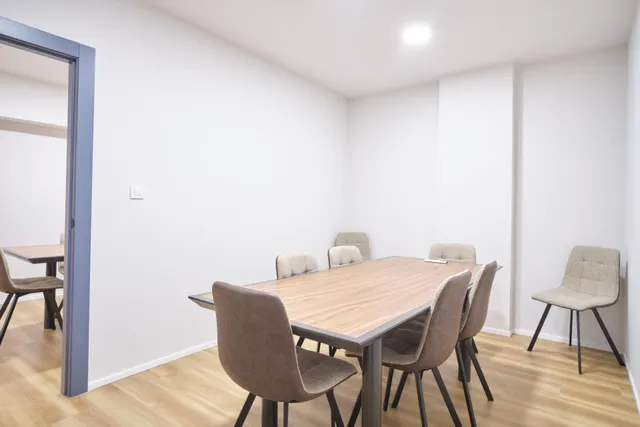 Habitación sólo para chica estudiante - disponible en diciembre - san antón — 34