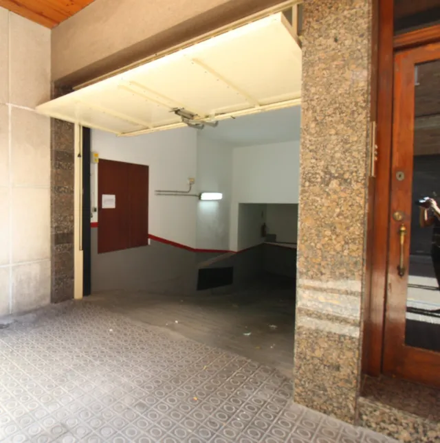 PARQUING EN VENTA EN EL CENTRO DE VILANOVA — 7