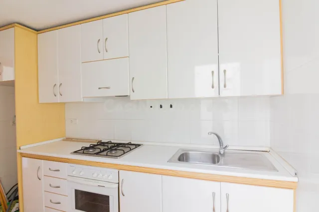 CASA EN PLANTA BAJA CON TERREZA DE 90M2 Y PARCELA DE 300M2 E - foto 4