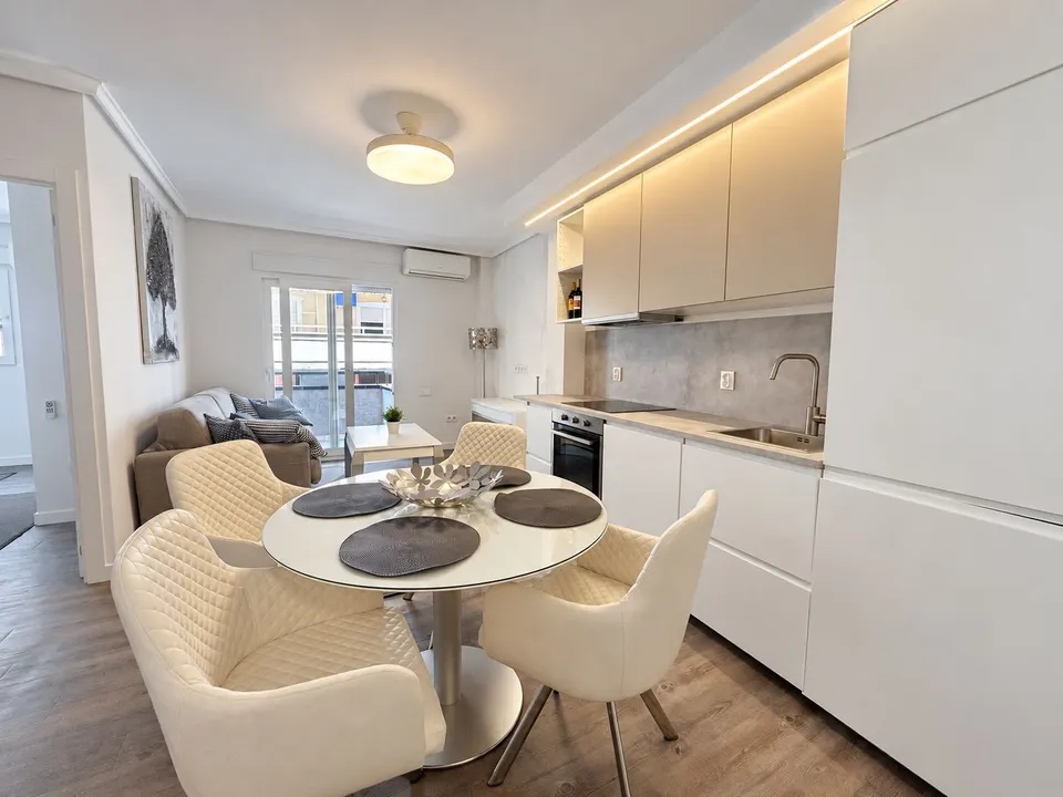 Apartamento 1 habitación 57m² en venta - Estacion de autobuses