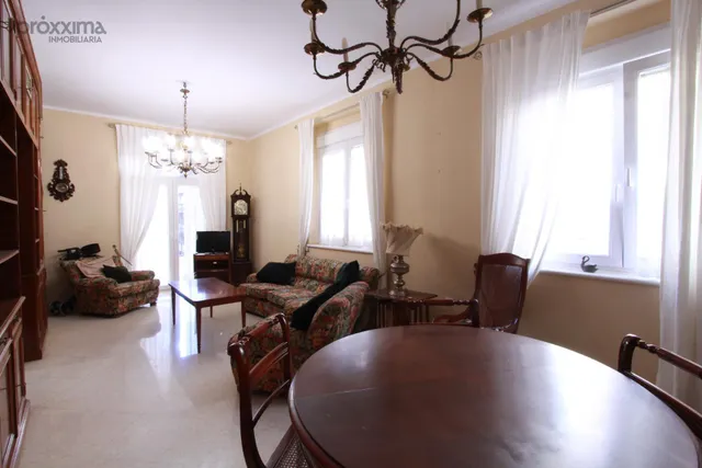Vivienda con amplia terraza y grandes posibilidades en Los Remedios — 8